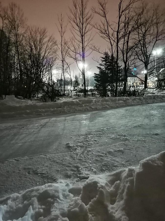 Au Coeur De Saint-Sauveur Acomodação com café da manhã Exterior foto